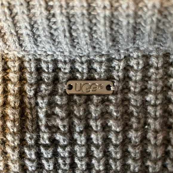 UGG Cowl Neck “Shelby” Sweater. Size Small - Picture 5 of 9